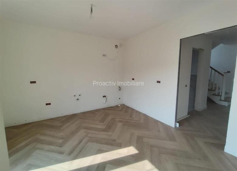 Casa indivduala | Ipotesti | Garaj | C-5617 - 2