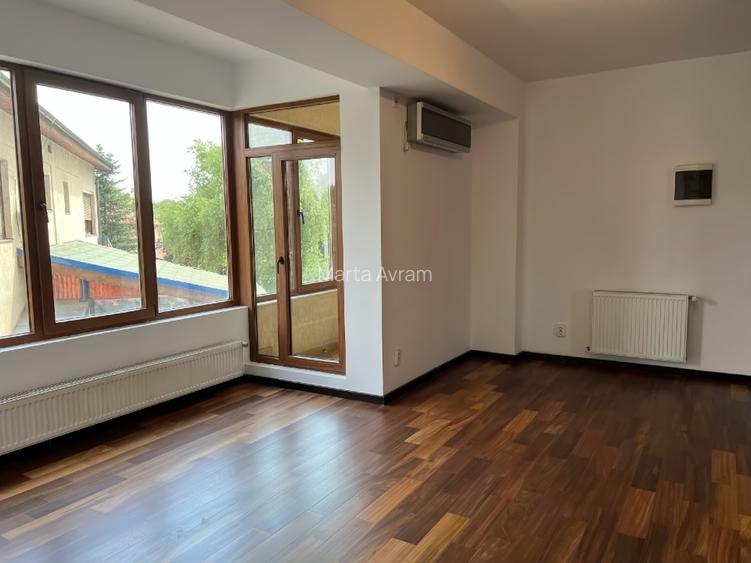 Inchiriez apartament 3 camere nemobilat zona Baneasa cu loc parcare subterana - 6