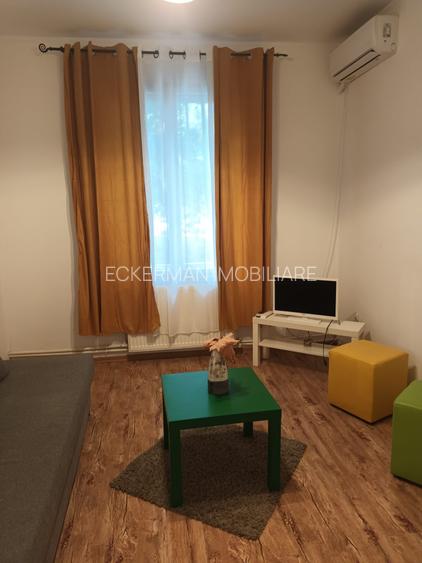 Floreasca-parc, 2 camere de vanzare, p/3, decomandat, centrala proprie, mobilat - 2