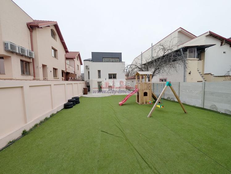 Inchiriere Vila noua Individuala Domenii / Mihalache - 38