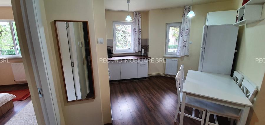 Apartament decomandat 2 camere strada Donath Grigorescu - 2