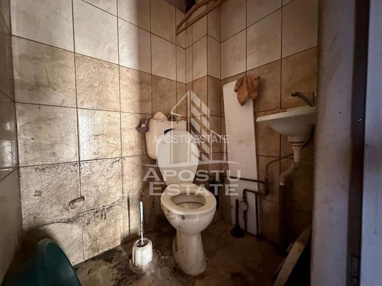 Garsoniera la parter, necesita renovare, zona Buziasului - 4