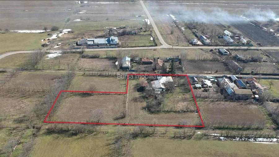 CASA CARAMIDA 5 CAMERE SI 5588MP INTRAVILAN , DESCHIDERE LA 2 STRAZI - 11