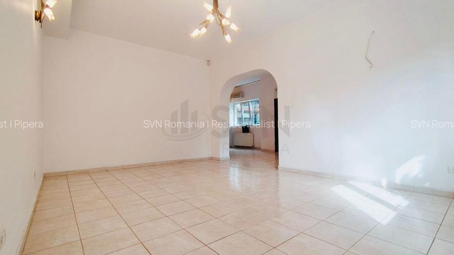 REV2004973 Vila  de vanzare intre Parcul Tineretului si Parcul Carol - 9