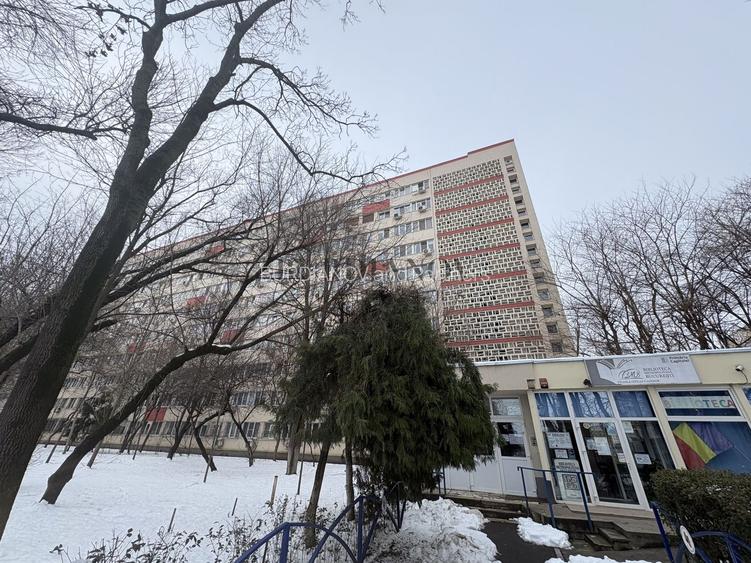 Garsonieră de vânzare -  Metrou Apărătorii Patriei - etaj 3/9 - 1966 - 10