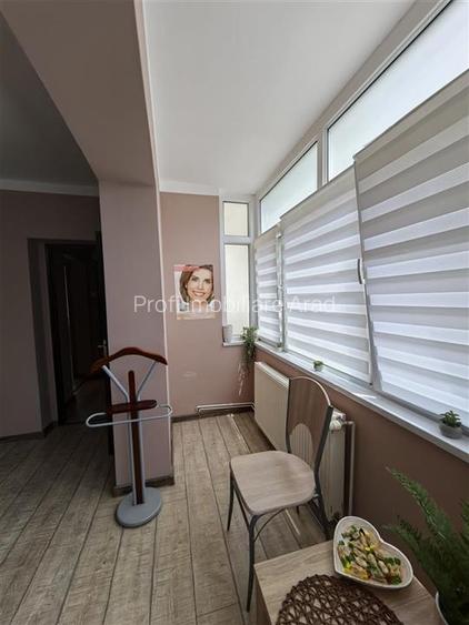 Apartament 2 camere Ultracentral - Salon - Birou - Cabinet - 15