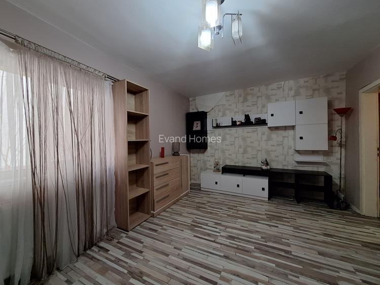 Apartament cu 3 camere mobilat si utilat-  zona Aradului - langa Piata Verde - 3