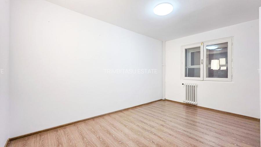 Garsonieră de vânzare - Drumul Taberei - Crinul de Padure nr.5 - 5