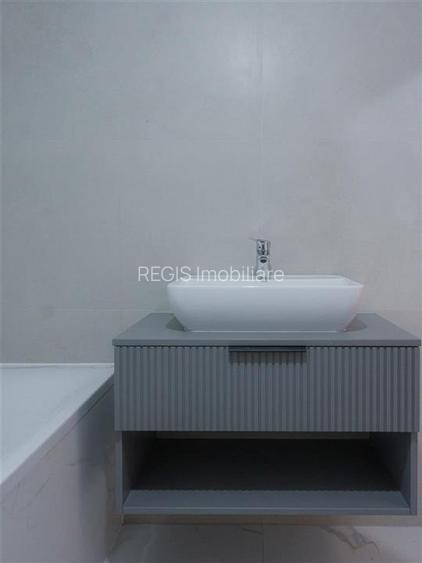 Duplex 4 camere cu 2 terase Tractorul - 8