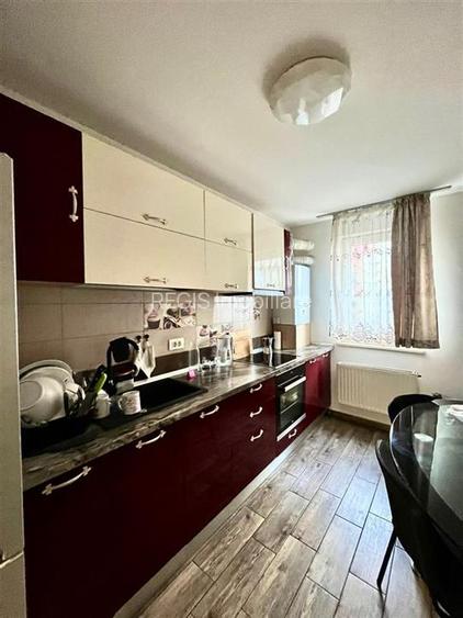 Apartament doua camere Coresi cu loc de parcare - 3