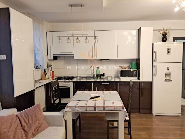 Comision 0. Apartament 2 camere + balcon 11 mp + parcare - 13