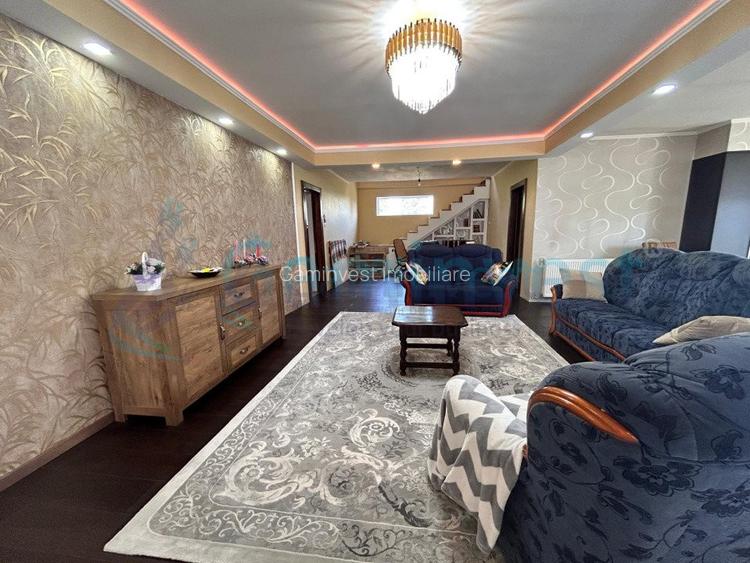 Casă spațioasă, 400 mp utili, teren 1650 mp, dublu front – Paleu, Bihor - 2