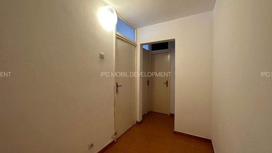 Apartament cu 3 camere de inchiriat  - 8