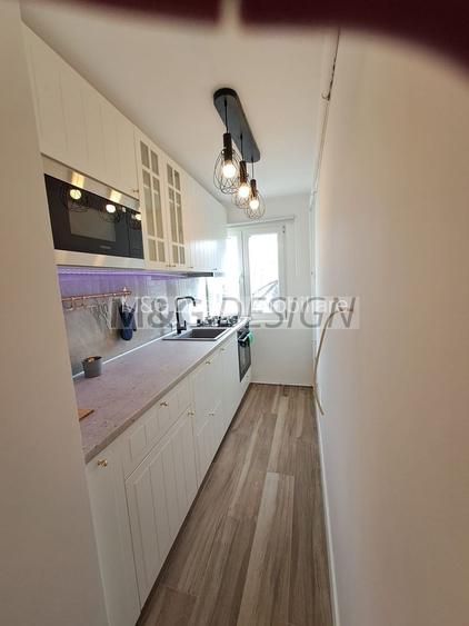 4 camere Dacia cu centrala etaj 3 - 19