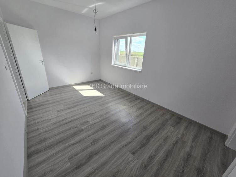 Duplex pe parter 112.000 Euro - 9