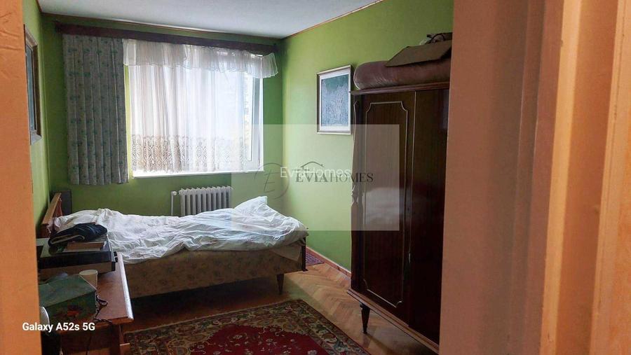 3 camere/ etaj intermediar/ Zona Lic.Teor. Lucian Blaga - 3