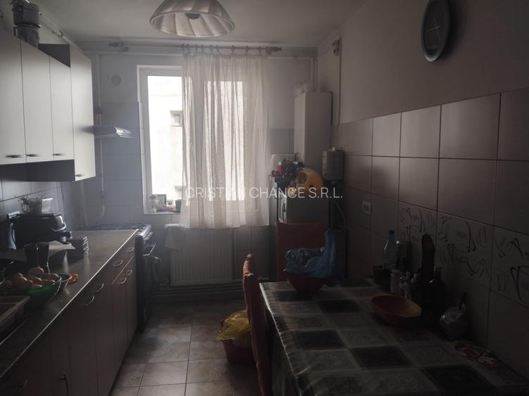33706  Apartament 3 camere FAR - 19