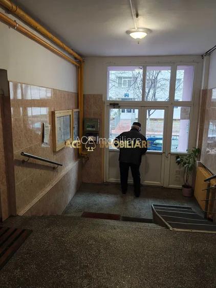 2 Camere de vanzare | Titan | Metrou | Parcare | Boxa - 8