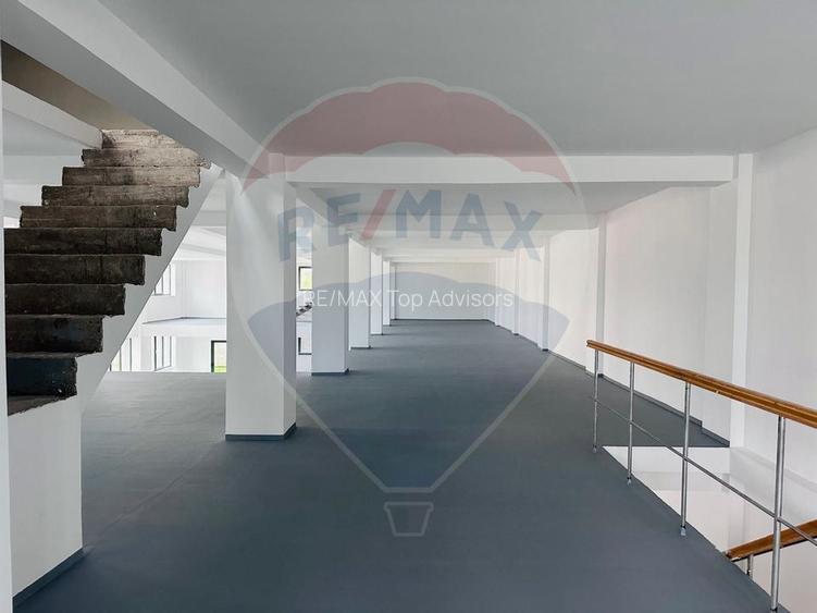 DE INCHIRIAT Spațiu comercial/showroom | 975 mp | Otopeni - 4
