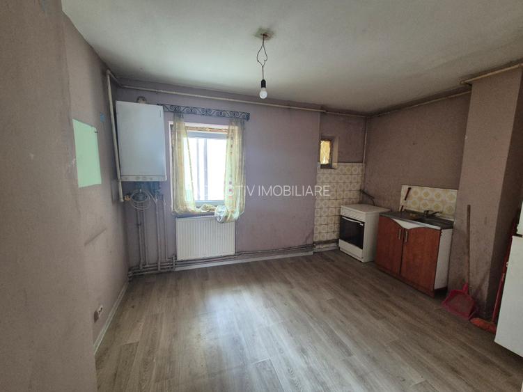 Oras Pantelimon, apartament 3 camere 84mp+boxa, str.  Livezilor - 3