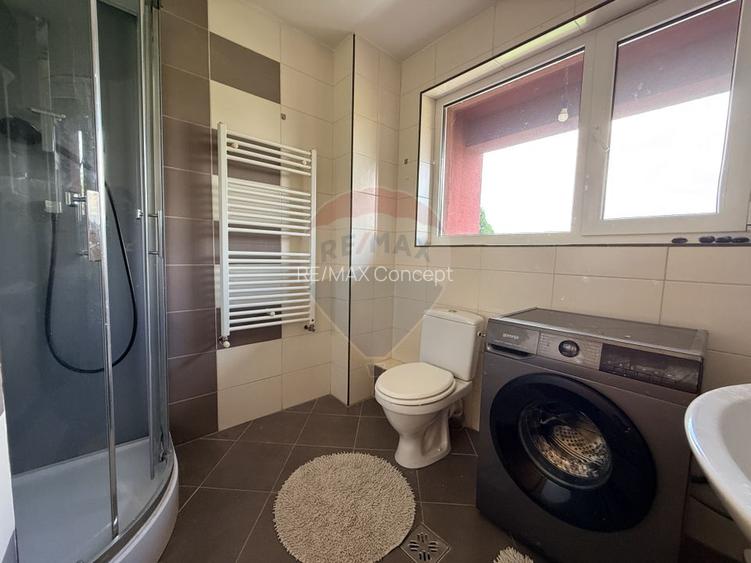 Casă | Vilă insiruita | Inchiriere| 5 camere - 13