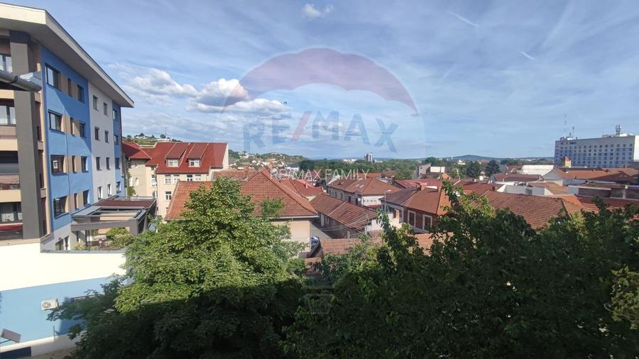Apartament 2 camere de vânzare în zona Ultracentral, Magheru, Oradea - 9
