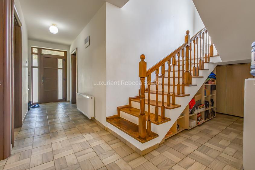 Casa individuala, 5 dormitoare - 5