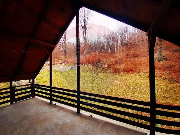 Casă / Vilă cu 7 camere   în zona Bran-Tohanita - 25