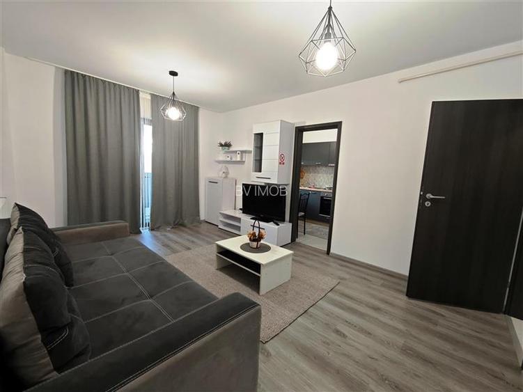 Inchiriere garsoniera decomandata, bloc nou zona Tractorul - 6