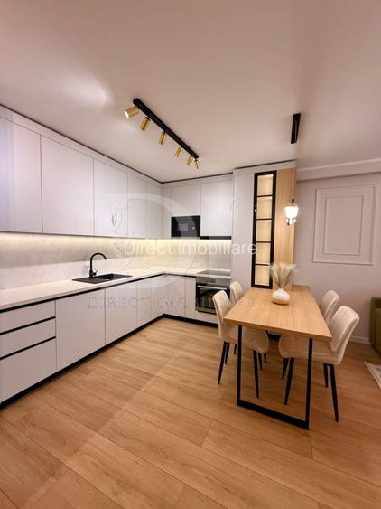 Apartament ultramodern / etaj intermediar / Zona Eroilor - 13