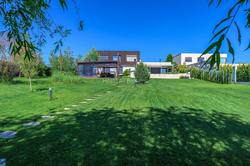 Vila Escapada | Piscină & Garaj pentru Barcă | Comision 0 - 32
