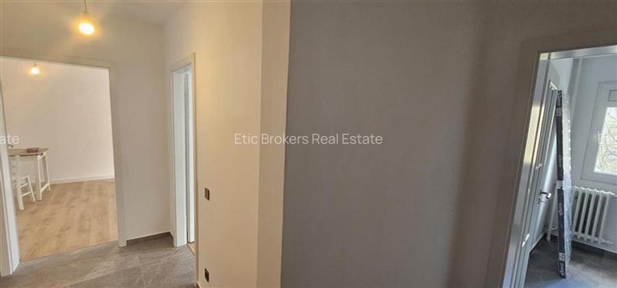 Vanzare apartament 2 camere Renovat Titan-Metrou - 11