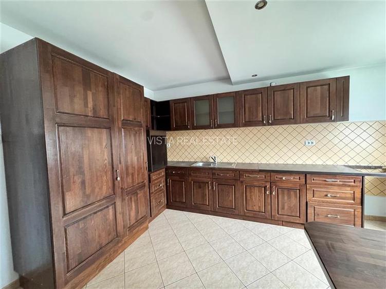 Doua case de vanzare, teren 800 mp, Zarnesti, Brasov - 4