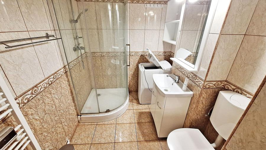 Centrul Civic, aproape de AFI, 3 camere recent renovate/mobilate, 1650