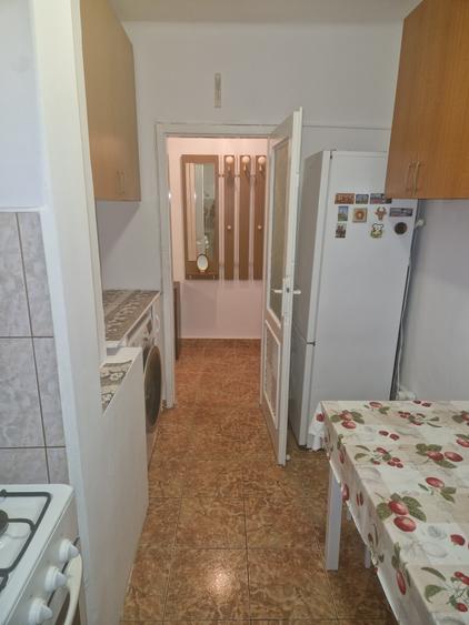 Apartament doua camere, decomandat, renovat