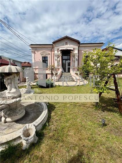 Casa 11 camere D+P,cu o arhitectura deosebita, ultracentral, Ploiesti. - 2