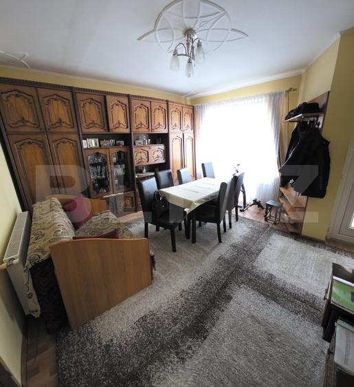 Casă de vânzare, cu 5 camere, 117 mp, zona Valea Rusului
