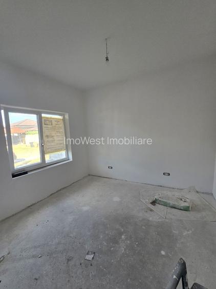 Giroc-Bld. Aviatiei | 5 camere | 3 bai | Bucatarie inchisa | Asfalt - 8