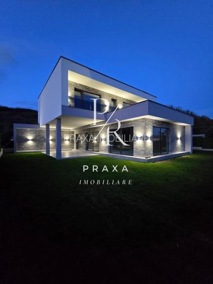 Casa individuala 129 mp utili, 590 teren, semifinisata,  zona Baciu - 2