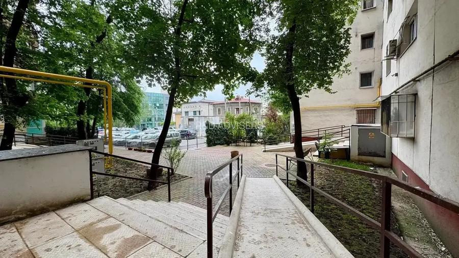 Apartament 4 camere - 4
