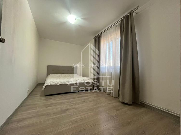 Apartament cu 3 camere, centrala proprie,renovat complet, zona Sagului - 2