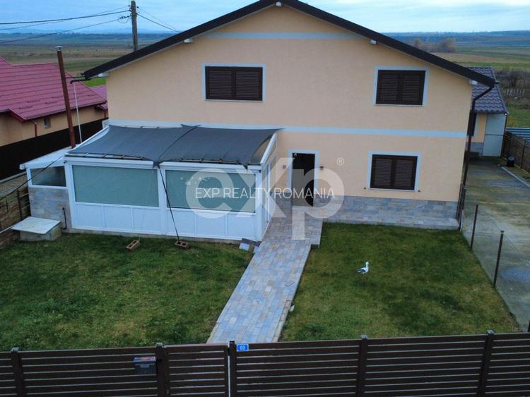 Casă premium cu 5 camere de vânzare în Șerbești, comuna Săucești - 18