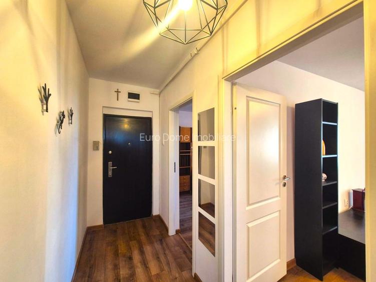 Zona Piata Astra, 3 camere, insorit, cu priveliste. - 2