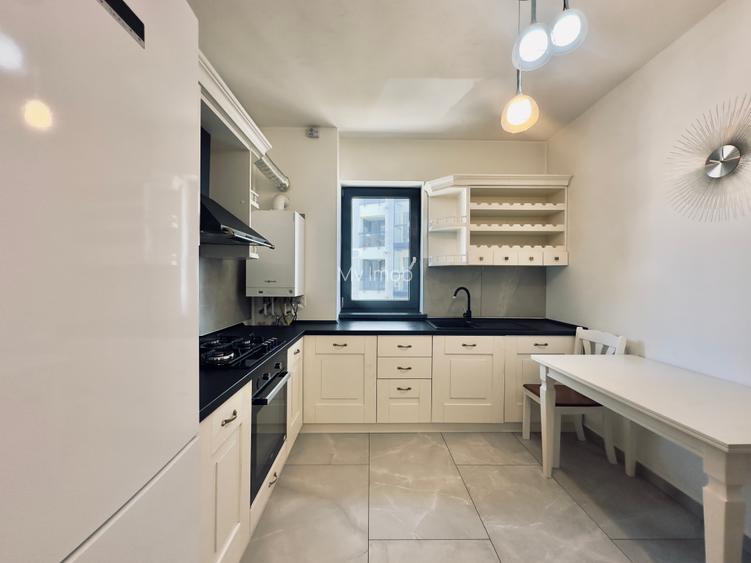 Apartament cu 2 camere de inchiriat in zona Racadau la Cosmopolit,et 6/8 - 9