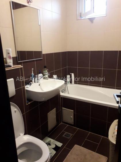 Metrou Timpuri Noi, Nerva Traian, Mircea Voda, Anastasie Panu - 3