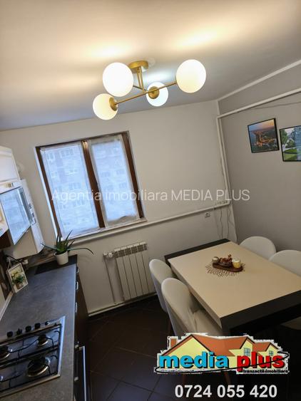 Apartament 2 camere decomandat, Micro 20, mobilat complet - 3