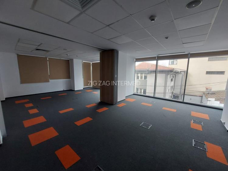 Bd. Mamaia, spatiu birouri 193 mp., cladire reprezentativa - 13