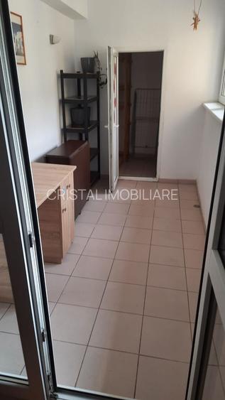 Apartament 3 camere, etaj 2, balcon închis, mobilat complet, Pantelimon - 3