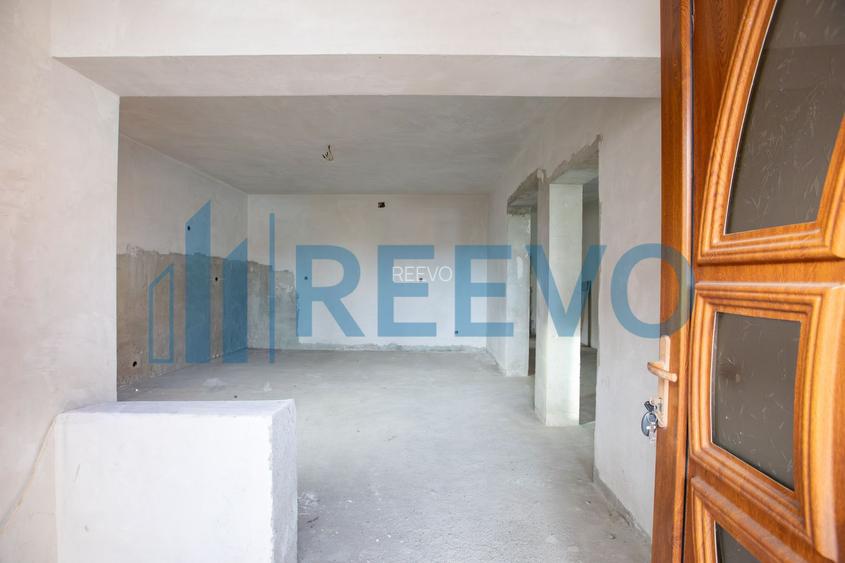 Vilă modernă în Cartierul CFR, cu mansardă și garaj - 3