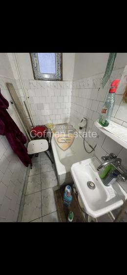 2 camere KM 4-5 semidec, parter, 42 mp cu balcon + boxa gaze in bloc, de renovat - 10